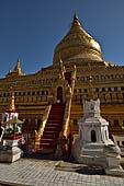 Bagan Myanmar. Shwezigon pagoda.  